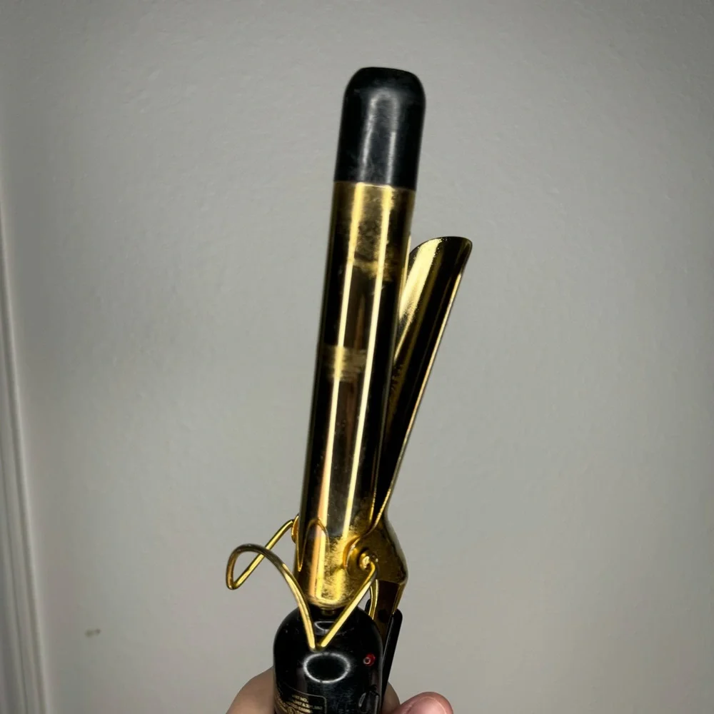 Hot Tools Gold Barrel Curling Iron‎ 1” Wand? - Used- See Description